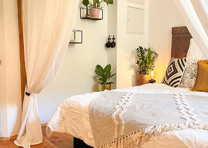 شقة Cozy Art Experience: The Quiet & Relaxing Escape