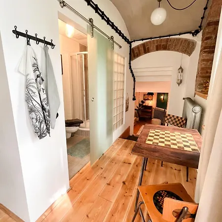 Апартаменты Cozy Art Experience: The Quiet & Relaxing Escape Дрезден